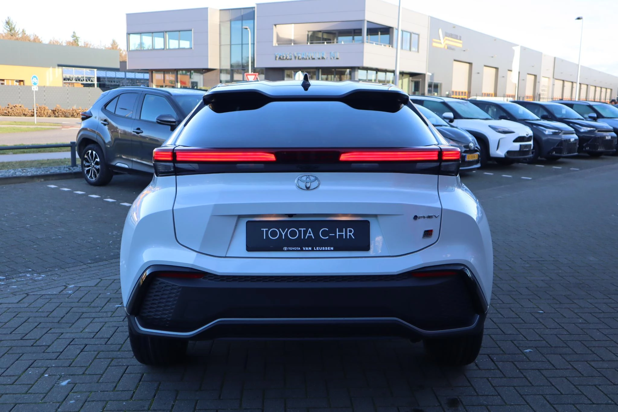 Hoofdafbeelding Toyota C-HR