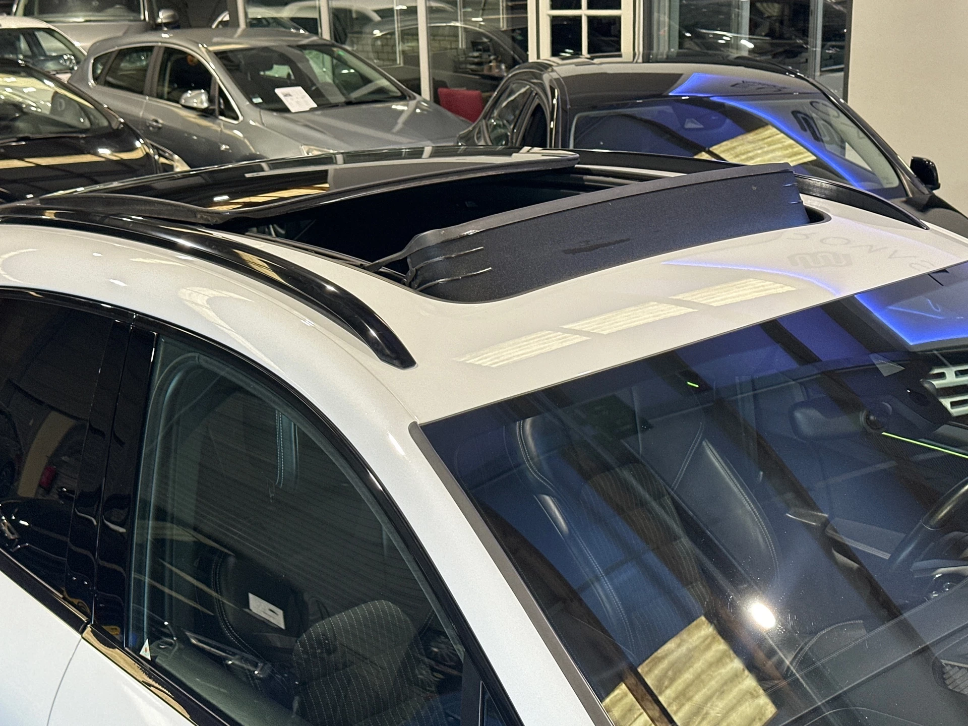 Hoofdafbeelding Porsche Macan