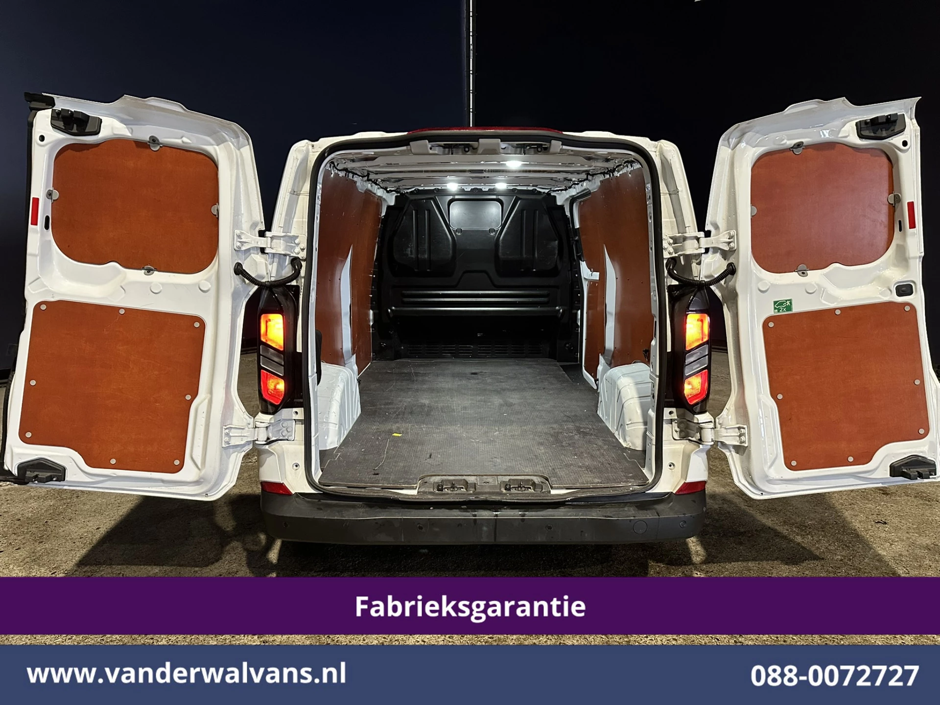 Hoofdafbeelding Ford Transit Custom