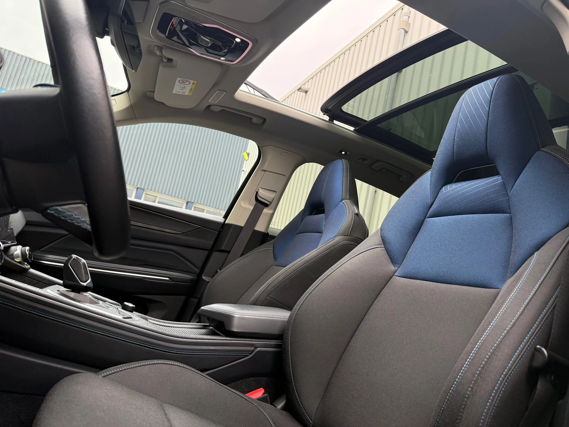 Hoofdafbeelding Lynk & Co 01