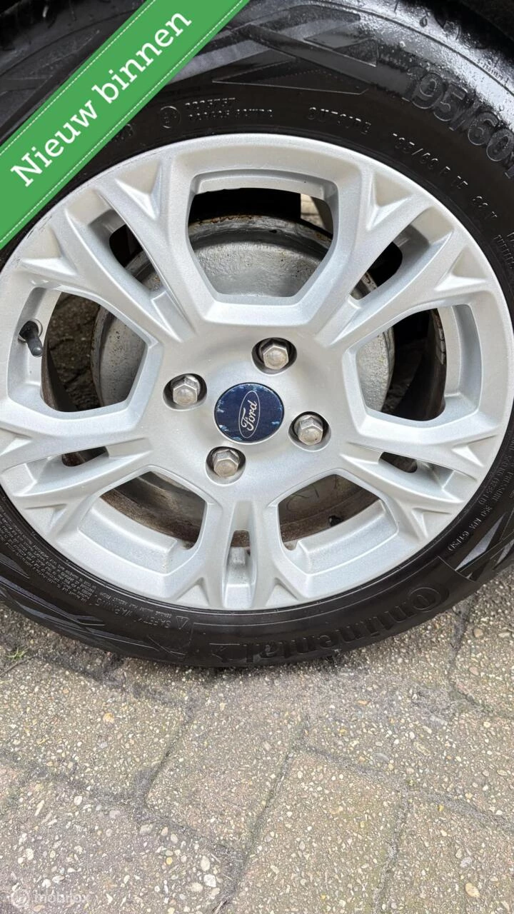 Hoofdafbeelding Ford Transit Courier