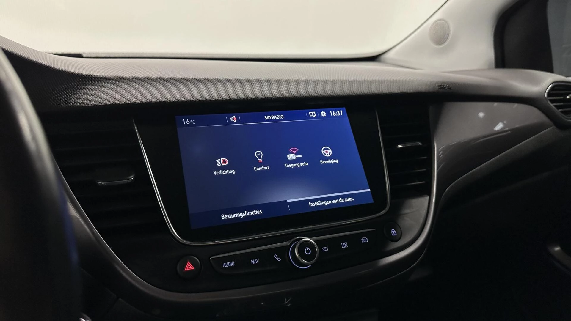 Hoofdafbeelding Opel Crossland X