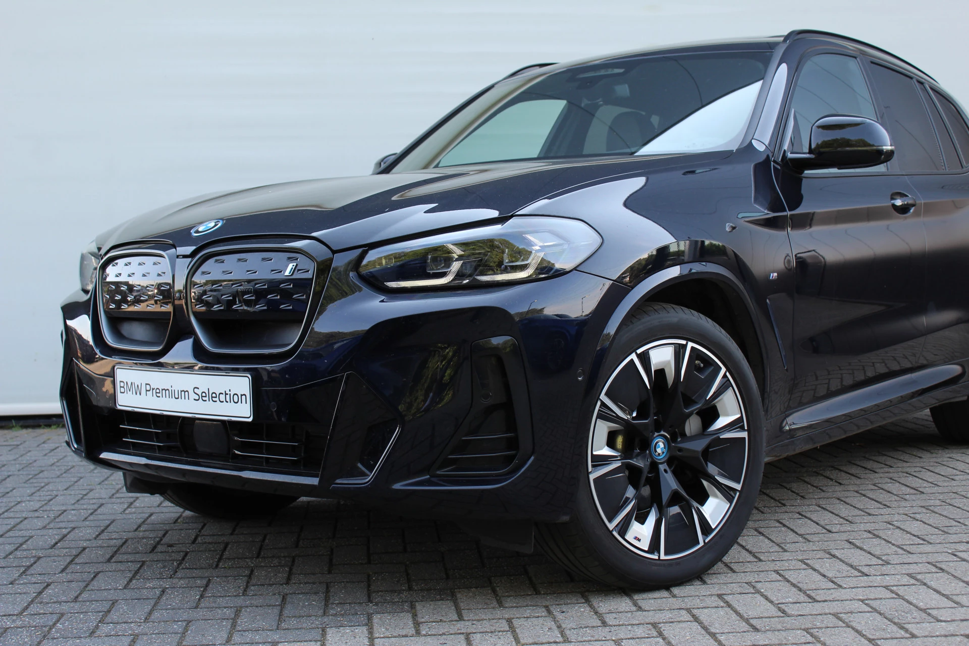 Hoofdafbeelding BMW iX3