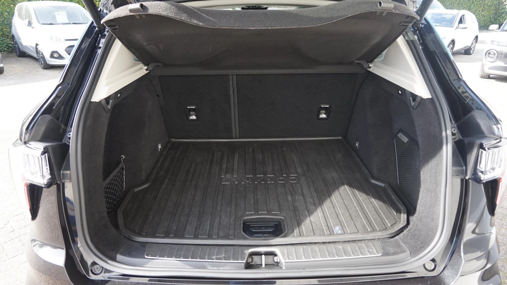 Hoofdafbeelding Lynk & Co 01