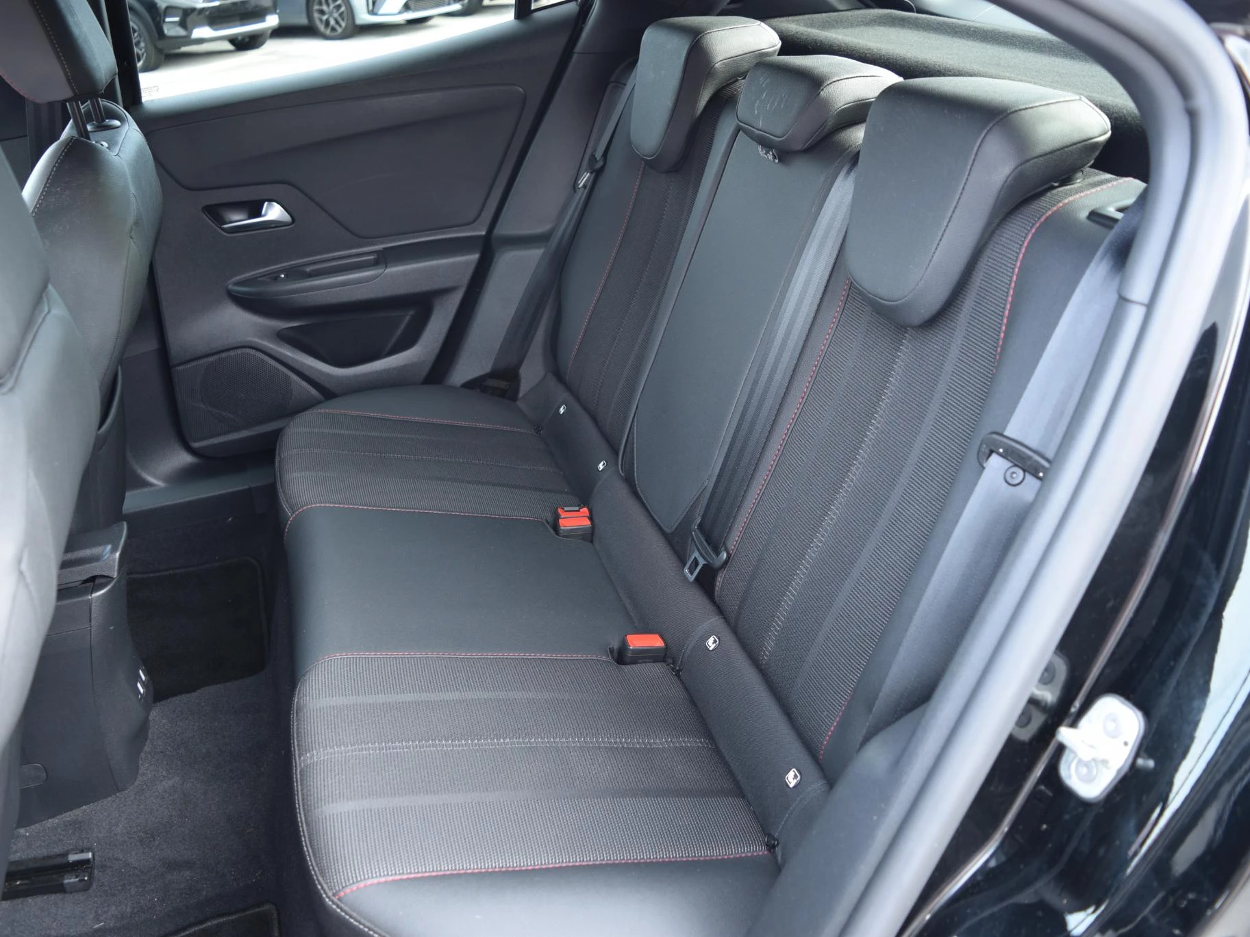 Hoofdafbeelding Opel Mokka-e