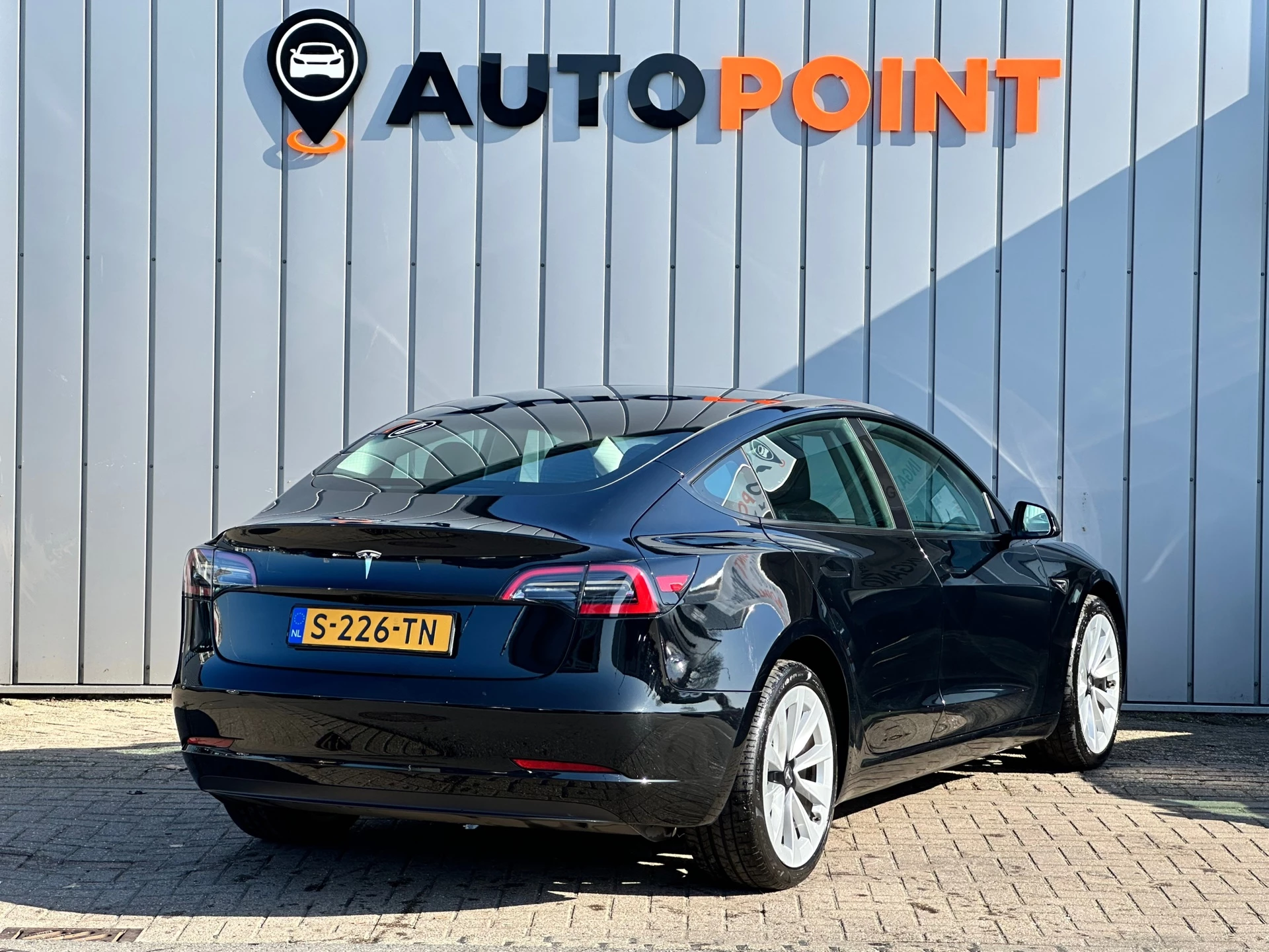 Hoofdafbeelding Tesla Model 3