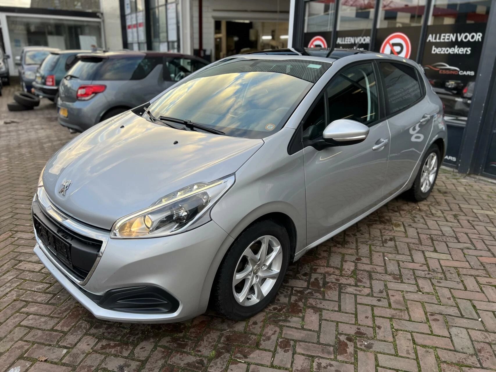 Hoofdafbeelding Peugeot 208