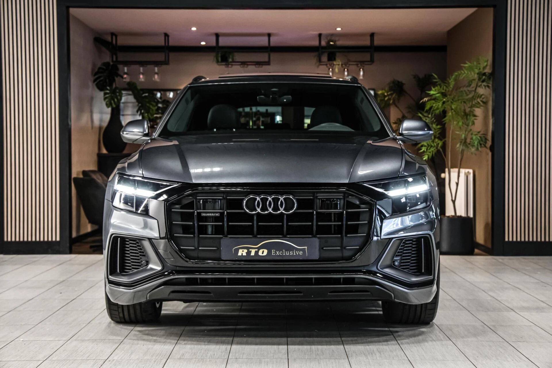 Hoofdafbeelding Audi Q8