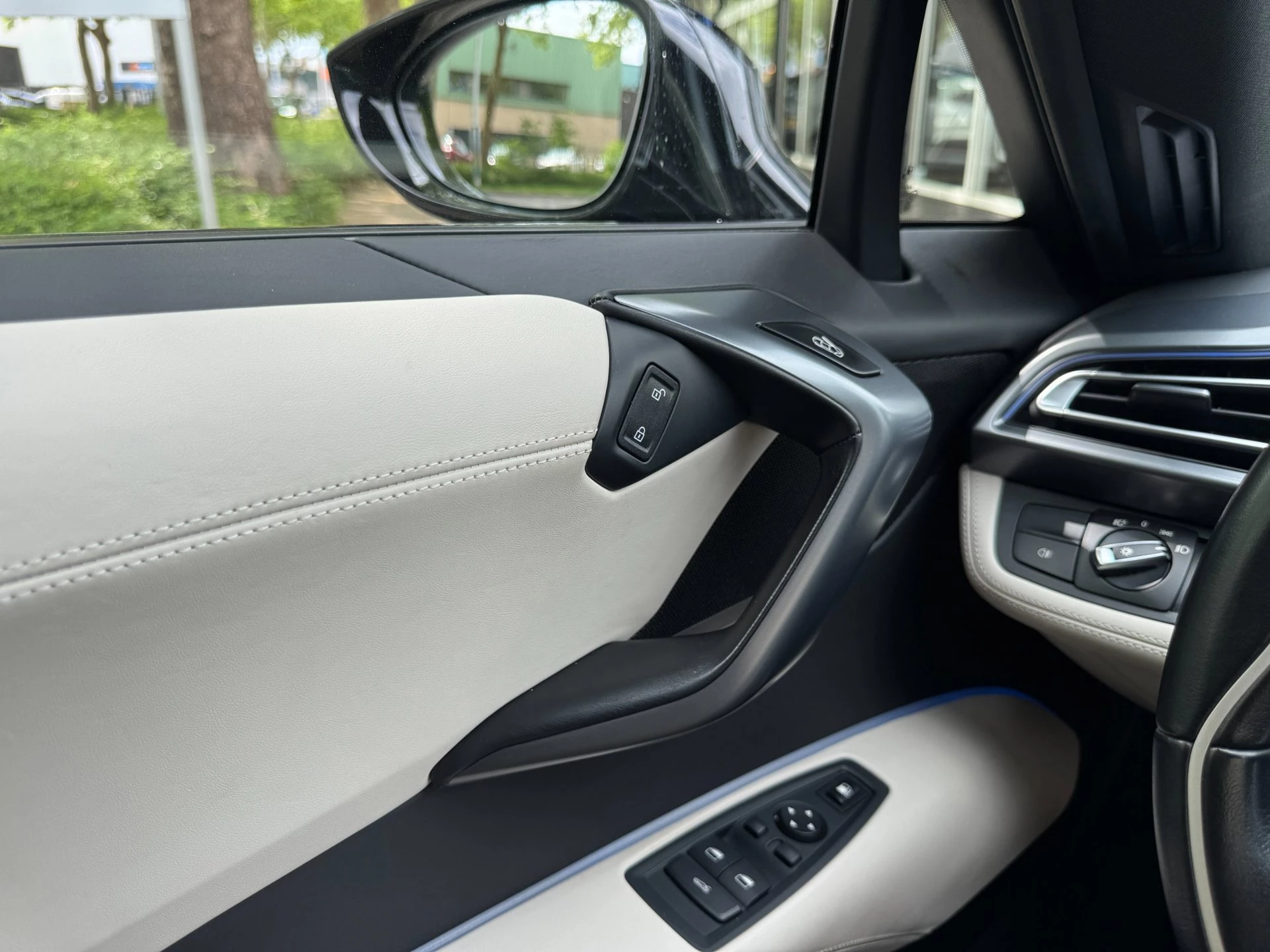 Hoofdafbeelding BMW i8
