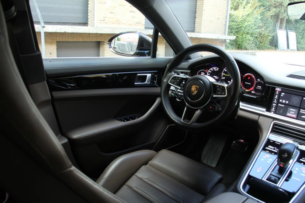 Hoofdafbeelding Porsche Panamera