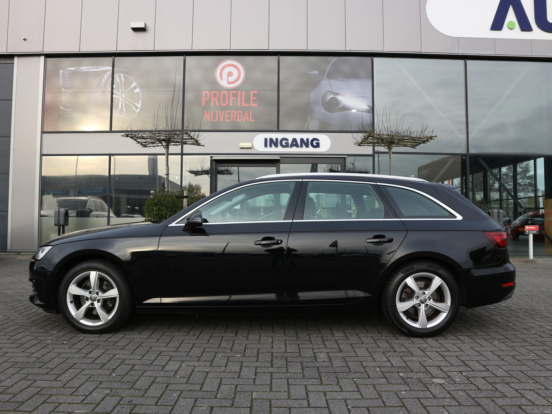 Hoofdafbeelding Audi A4