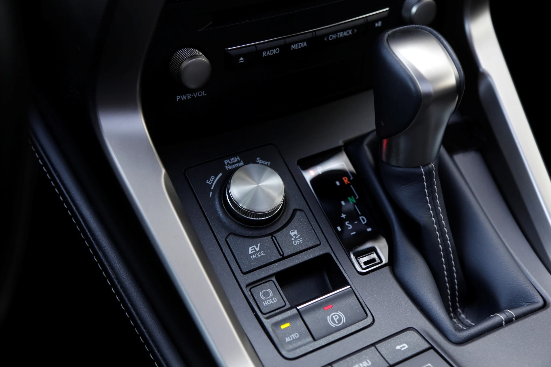 Hoofdafbeelding Lexus NX