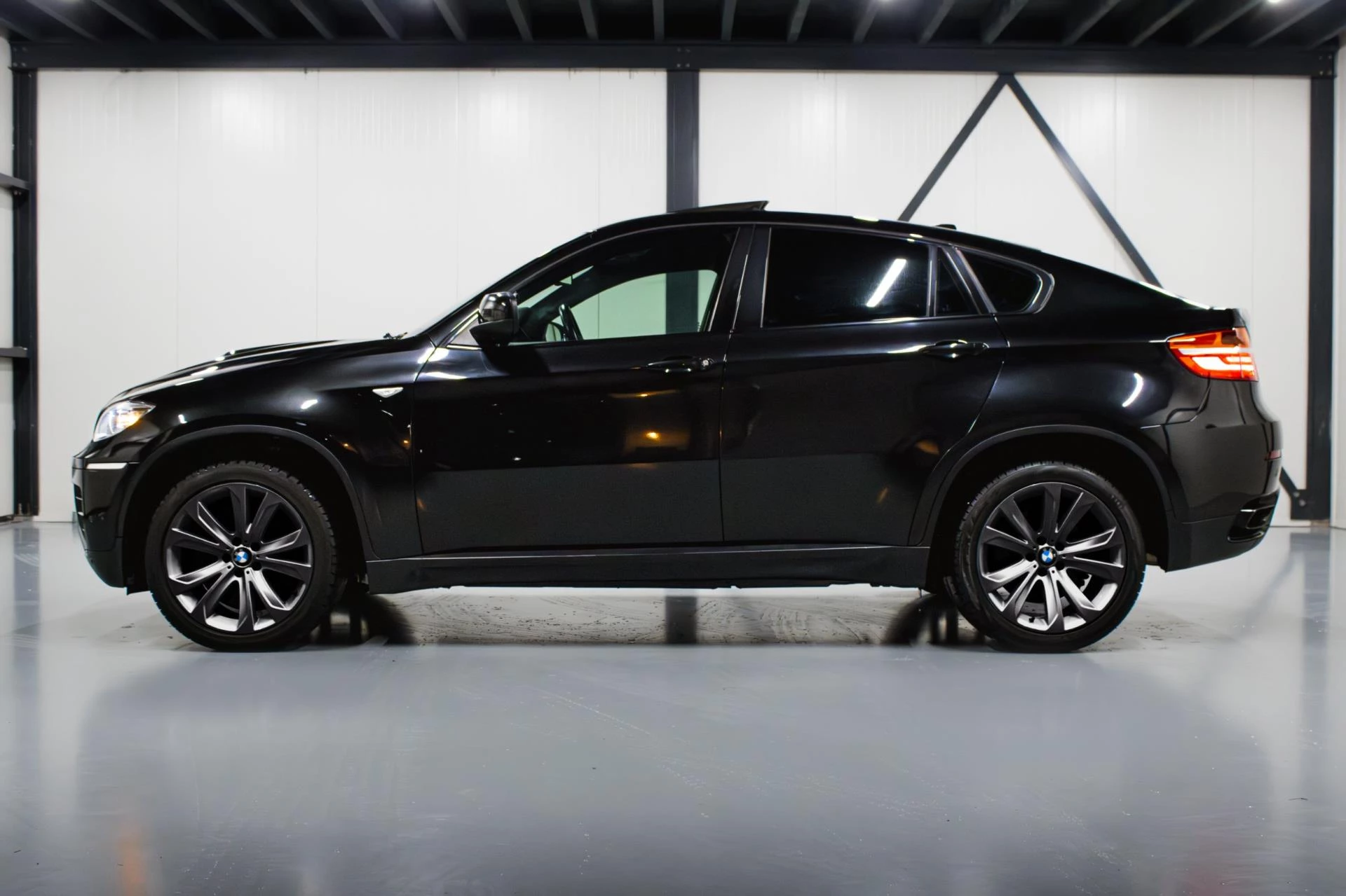 Hoofdafbeelding BMW X6