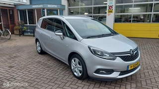 Hoofdafbeelding Opel Zafira Opel Zafira 1.6 CDTI Business Executive Grijs Kenteken