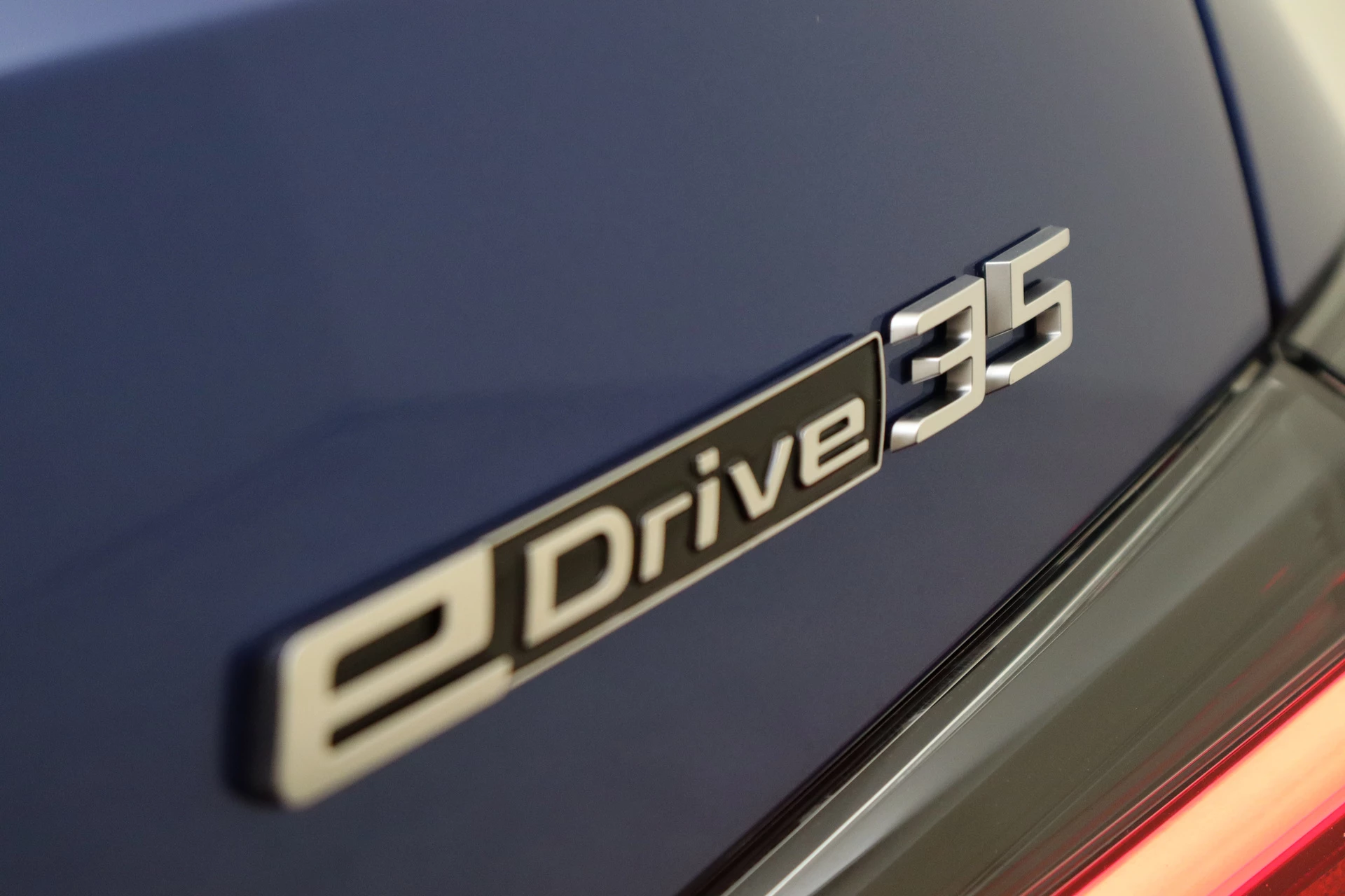 Hoofdafbeelding BMW i4