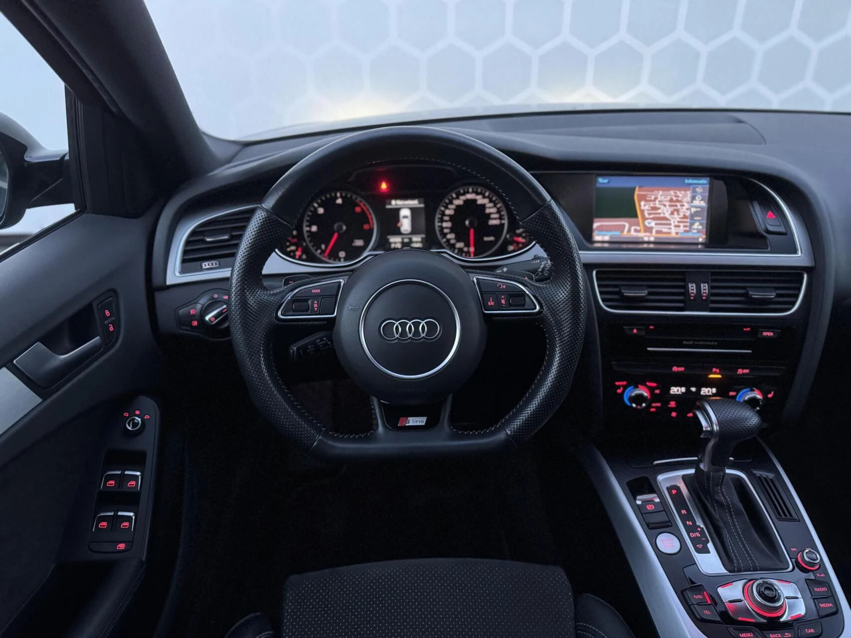 Hoofdafbeelding Audi A4