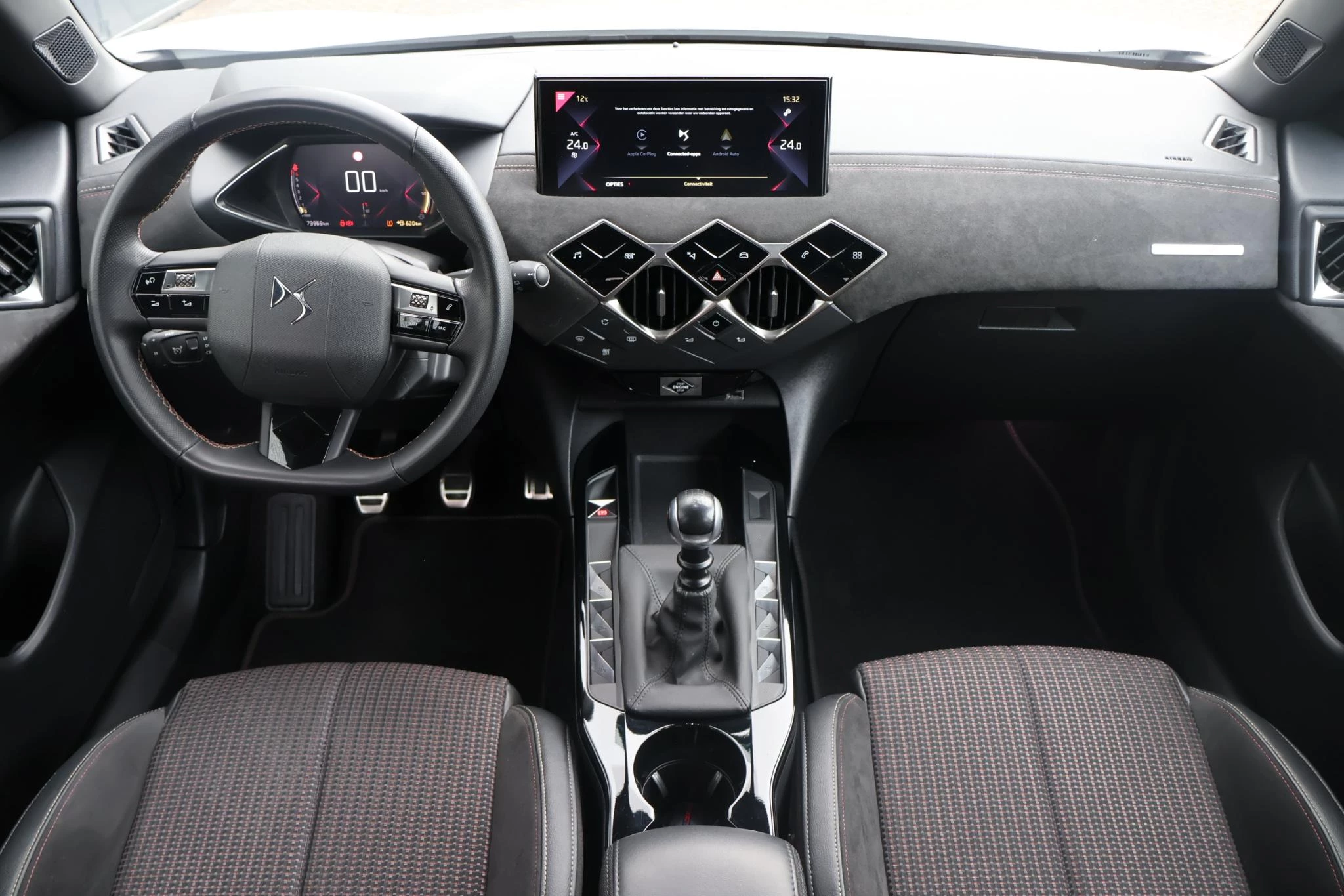 Hoofdafbeelding DS DS 3