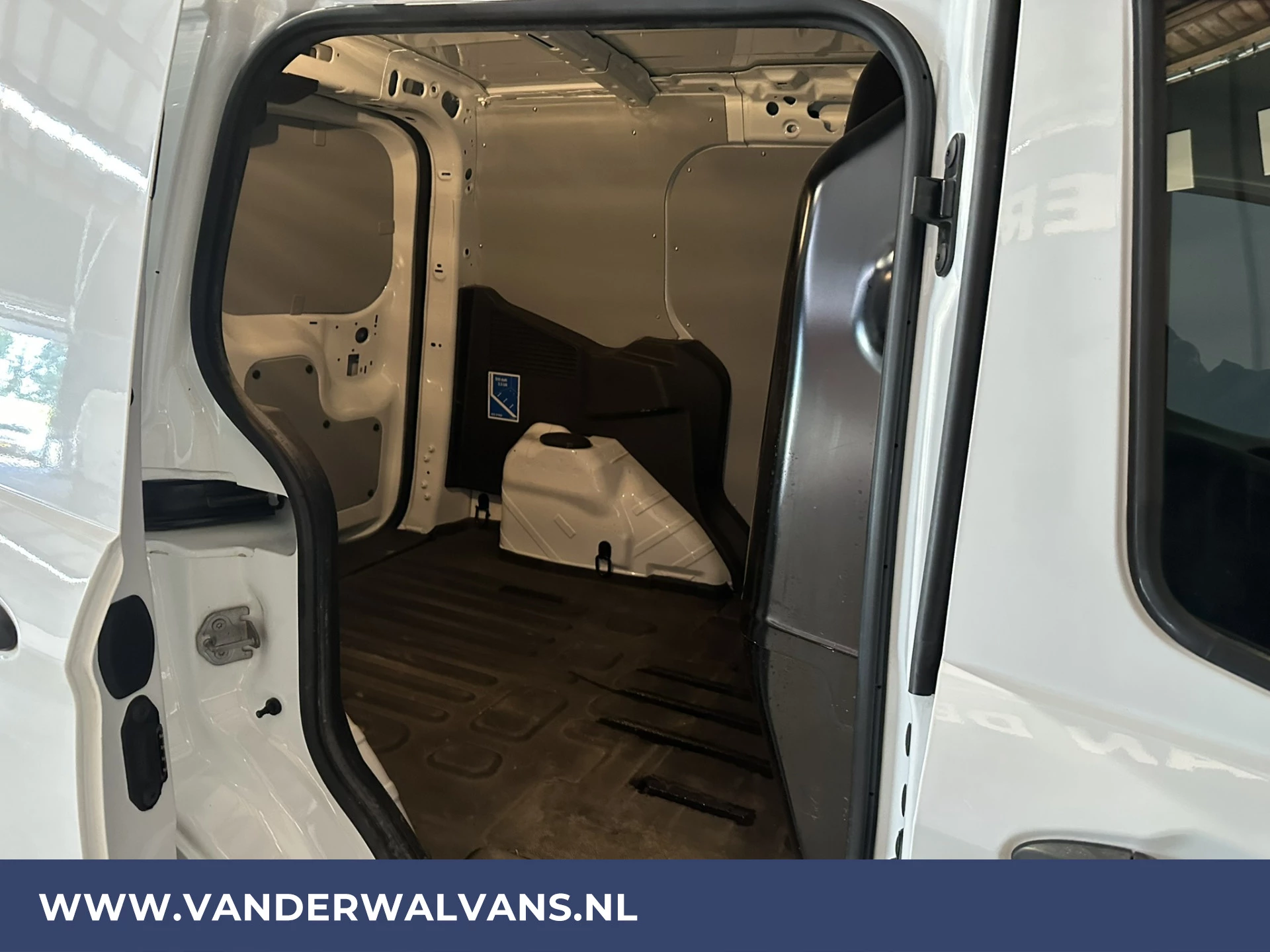 Hoofdafbeelding Ford Transit Courier