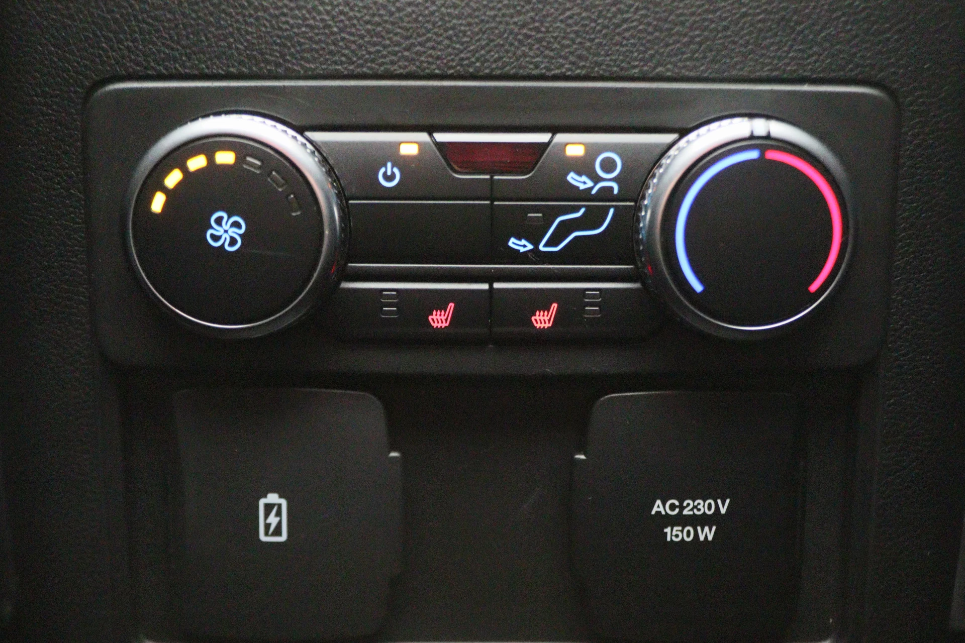 Hoofdafbeelding Ford Explorer