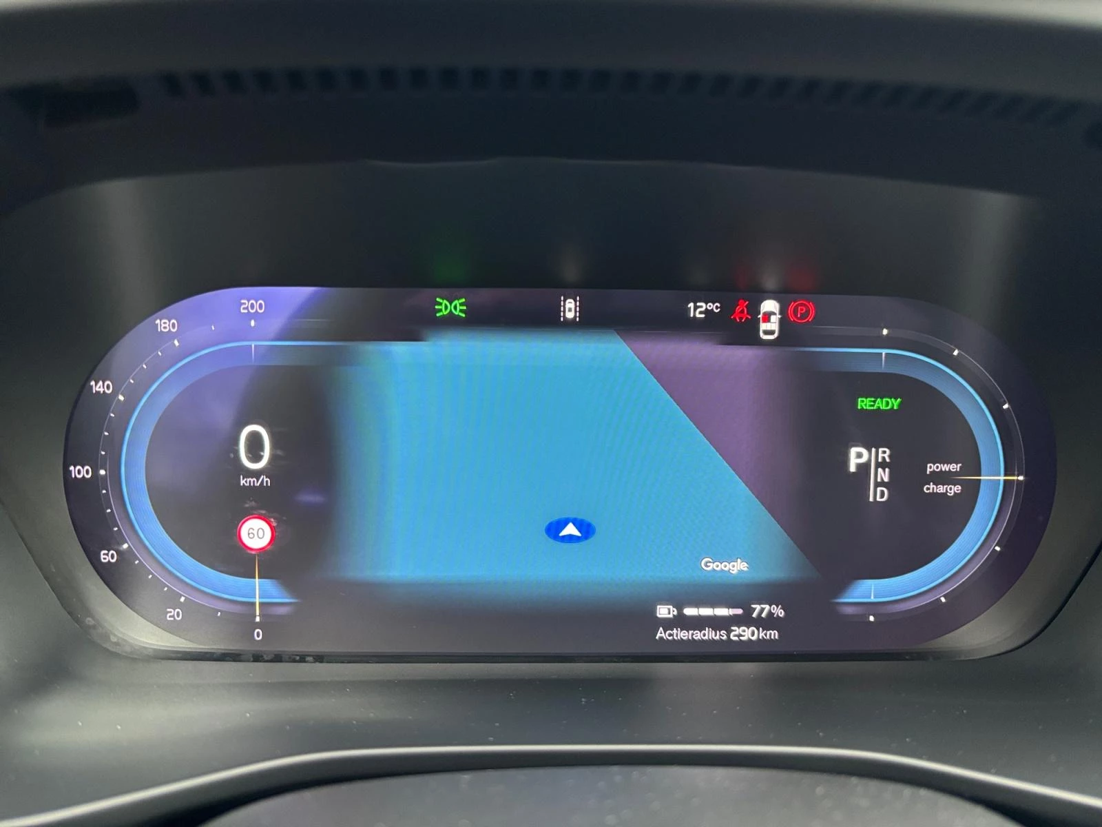 Hoofdafbeelding Volvo C40