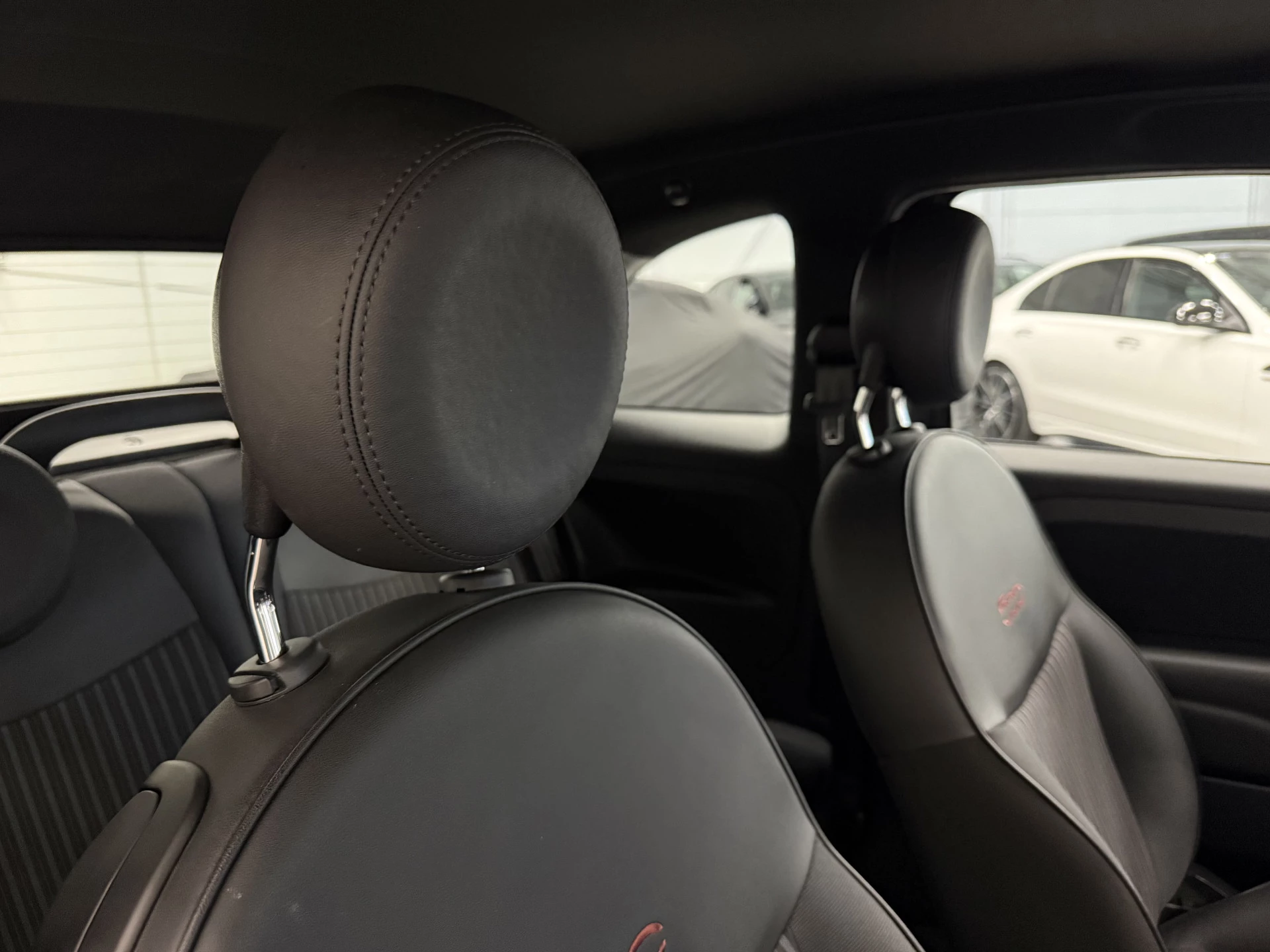 Hoofdafbeelding Fiat 500C