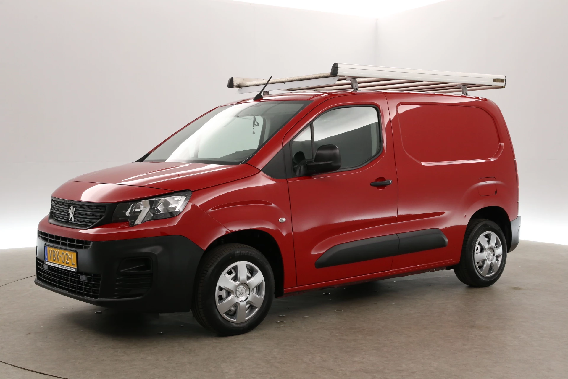 Hoofdafbeelding Peugeot Partner