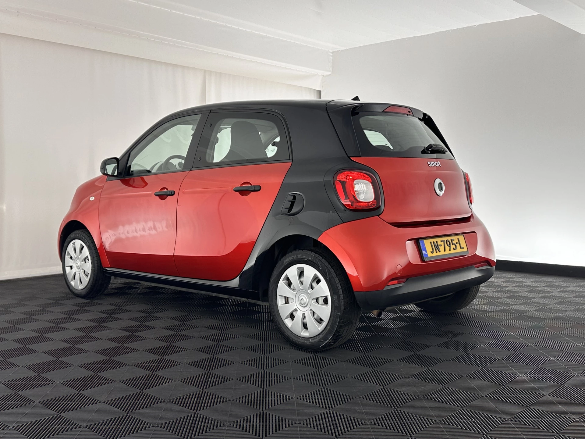 Hoofdafbeelding Smart Forfour