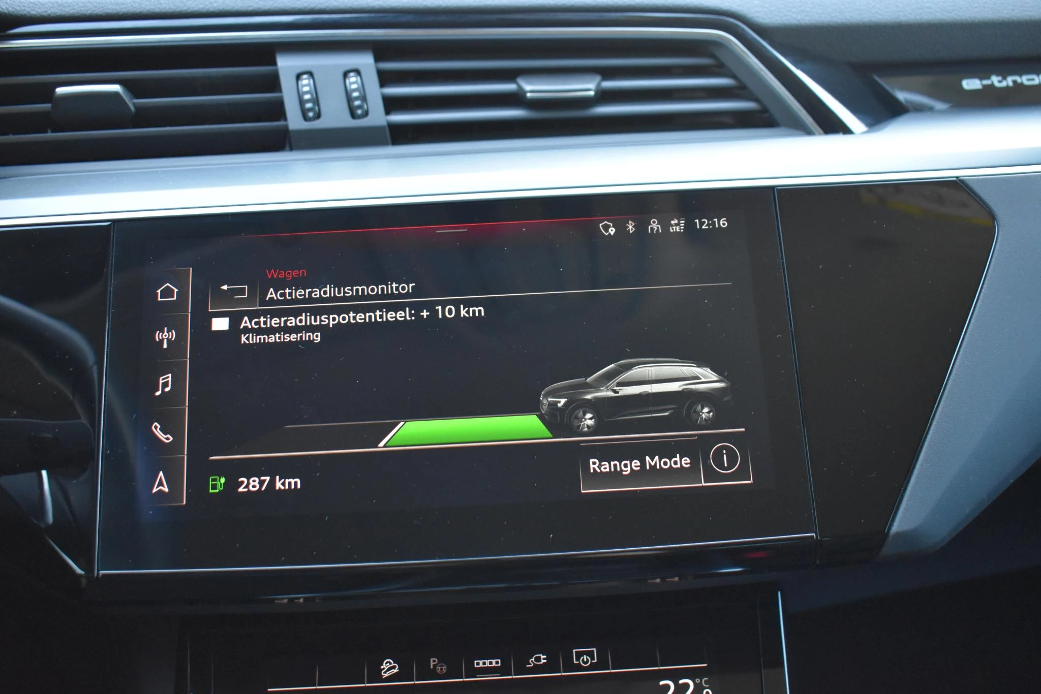 Hoofdafbeelding Audi Q8 e-tron