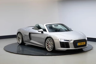 Audi R8 Spyder 5.2 FSI quattro | Carbon | B&O | Sportuitlaat |