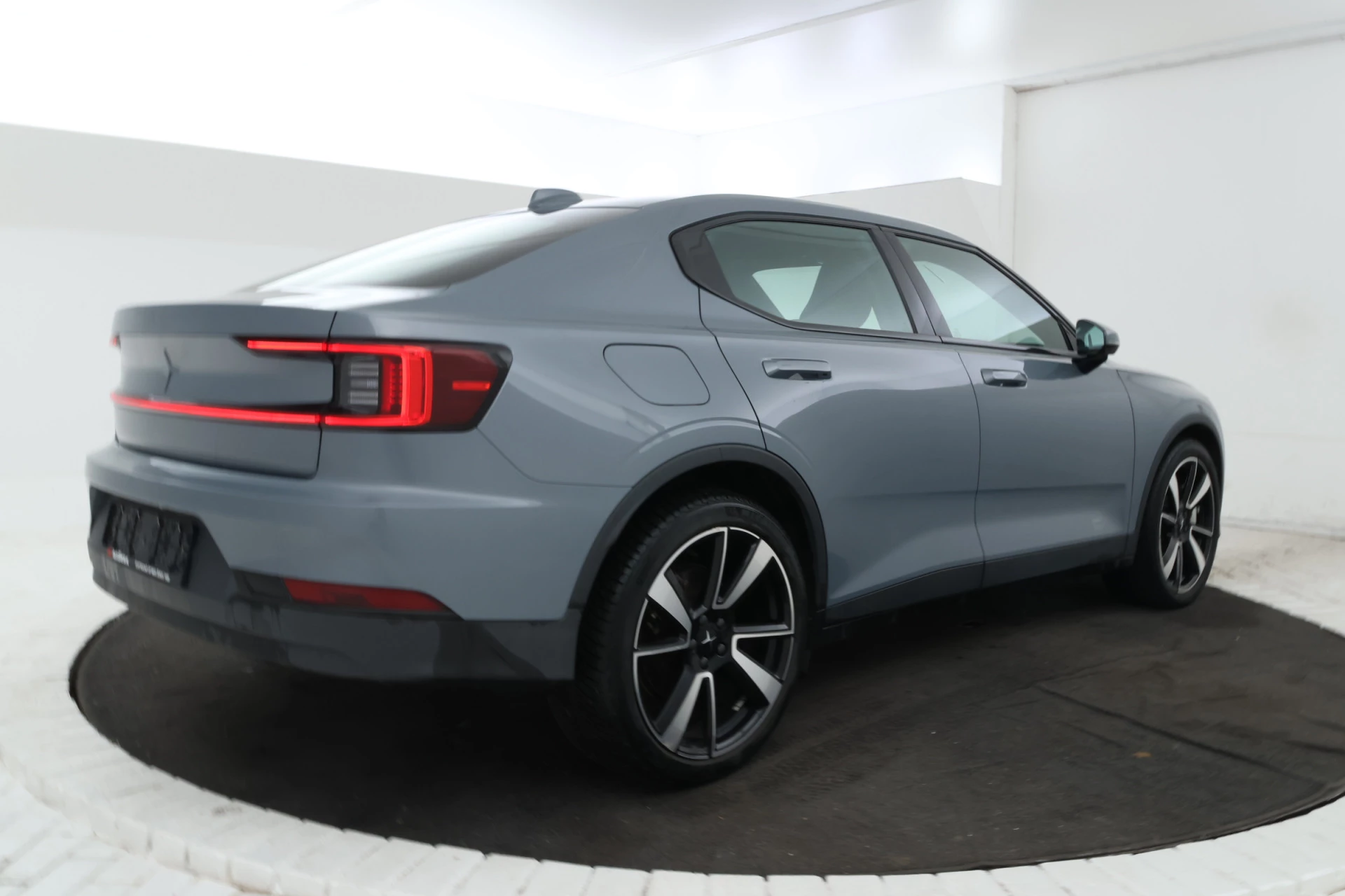 Hoofdafbeelding Polestar 2