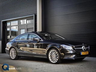 Hoofdafbeelding Mercedes-Benz CLS Mercedes CLS-klasse 400 4MATIC | LUCHTVERING | H&K | PANO | STOELVENTILATIE