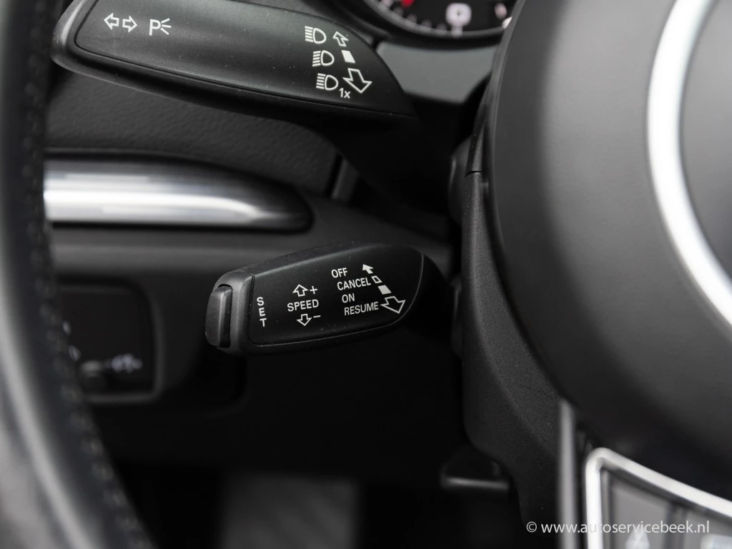 Hoofdafbeelding Audi Cabriolet