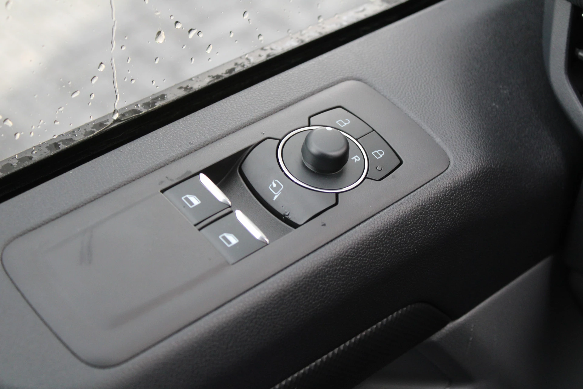 Hoofdafbeelding Ford E-Transit Custom