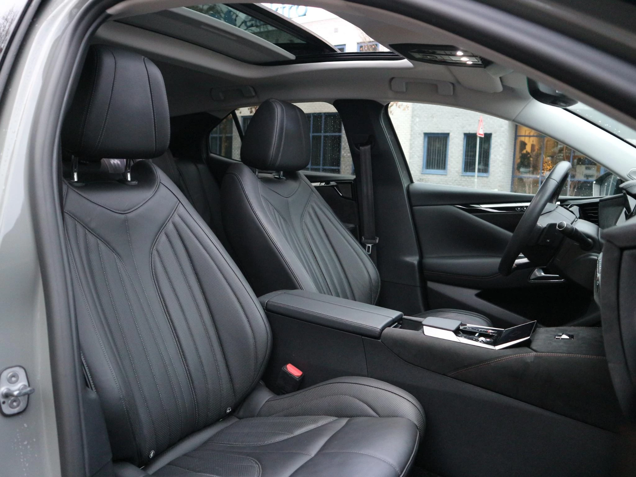 Hoofdafbeelding DS DS 4