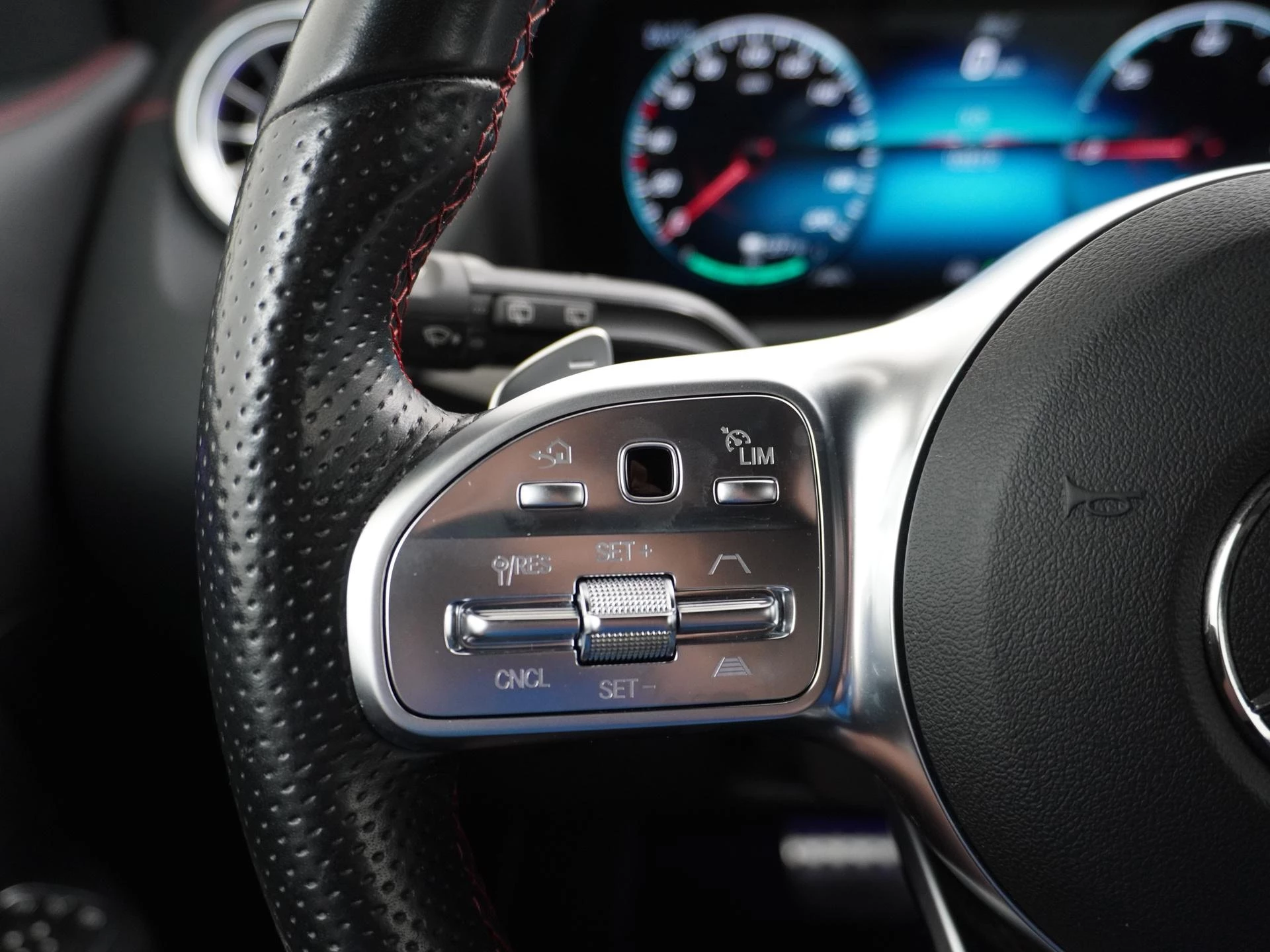 Hoofdafbeelding Mercedes-Benz EQA