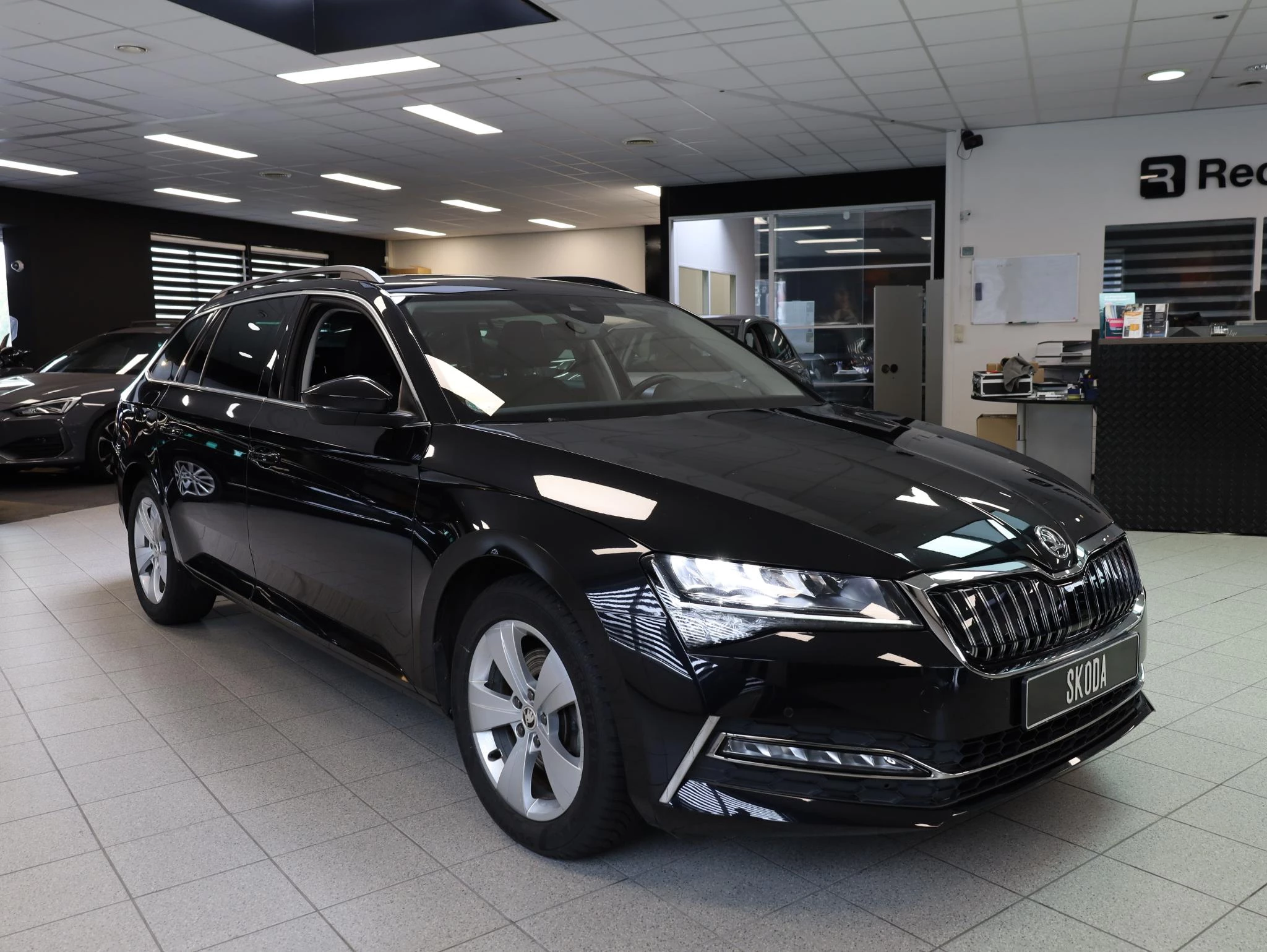Hoofdafbeelding Škoda Superb
