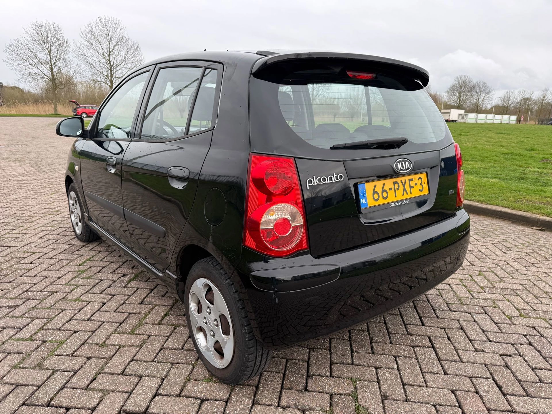 Hoofdafbeelding Kia Picanto