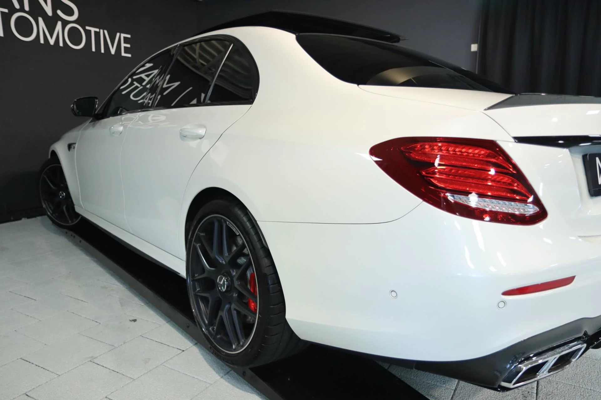 Hoofdafbeelding Mercedes-Benz E-Klasse