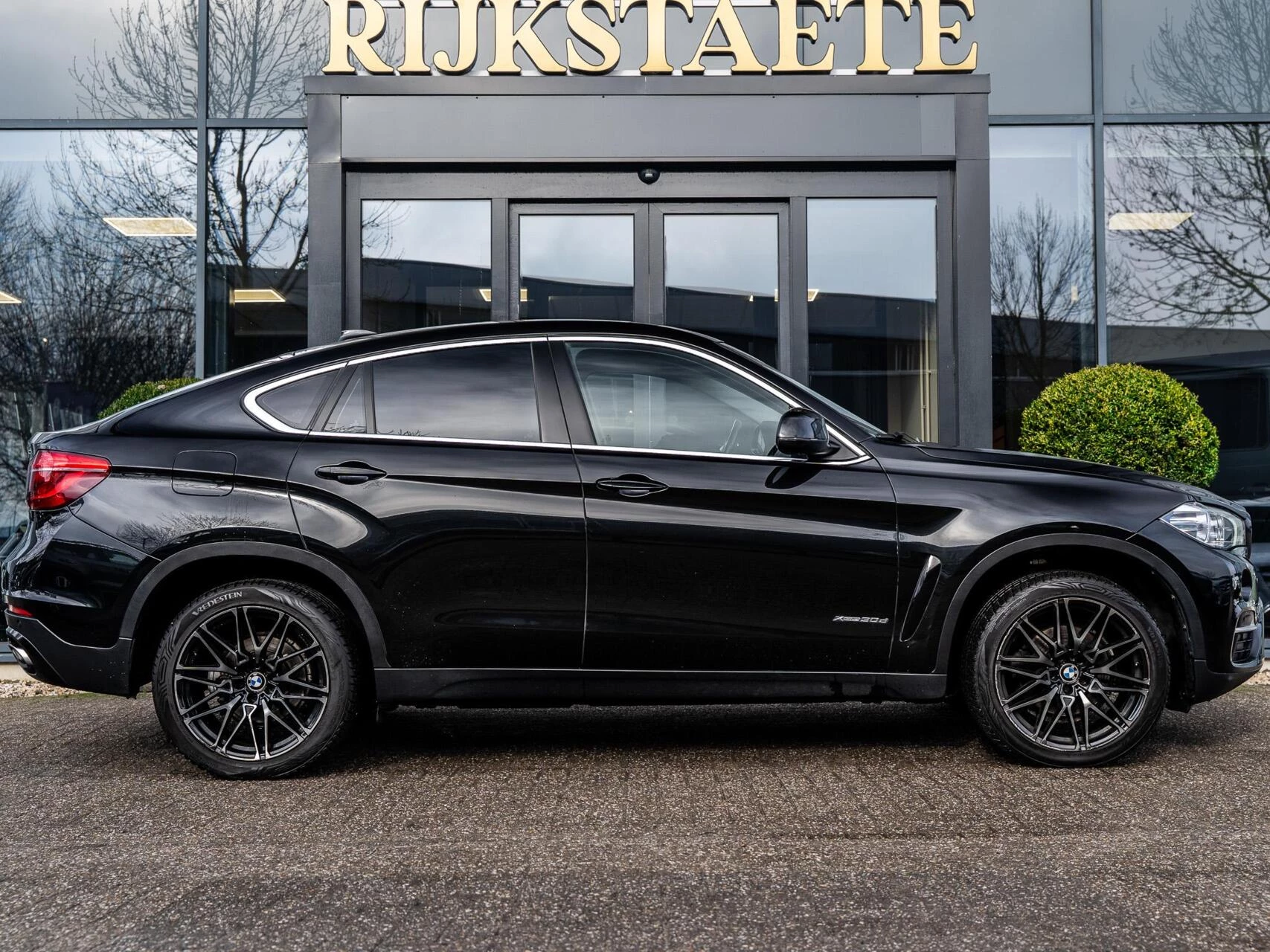 Hoofdafbeelding BMW X6