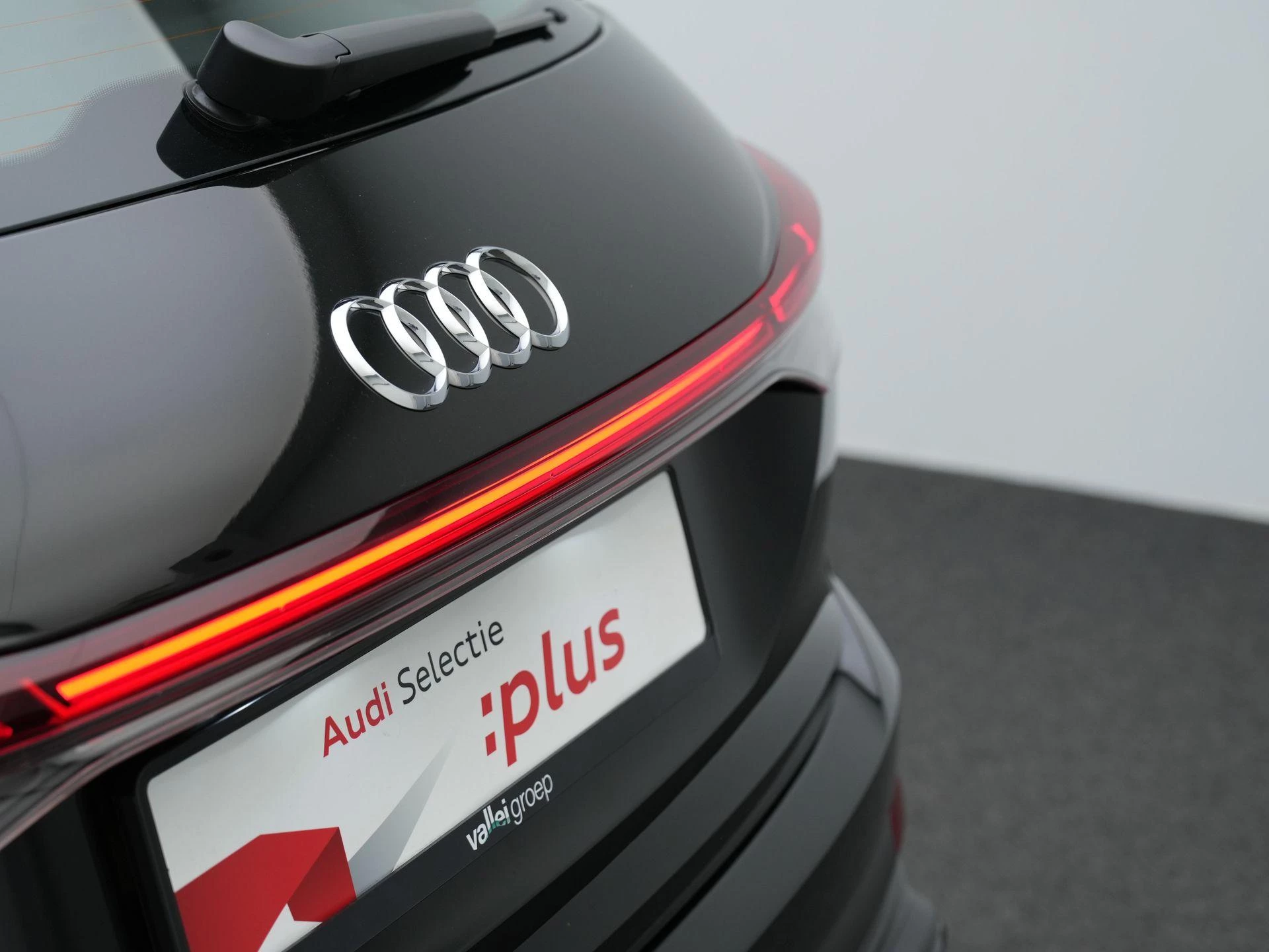 Hoofdafbeelding Audi Q4 e-tron