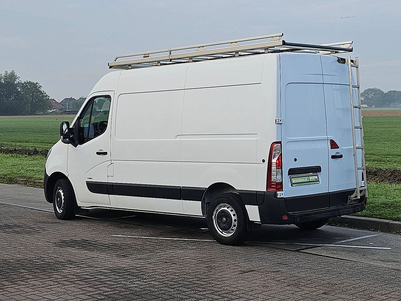 Hoofdafbeelding Opel Movano