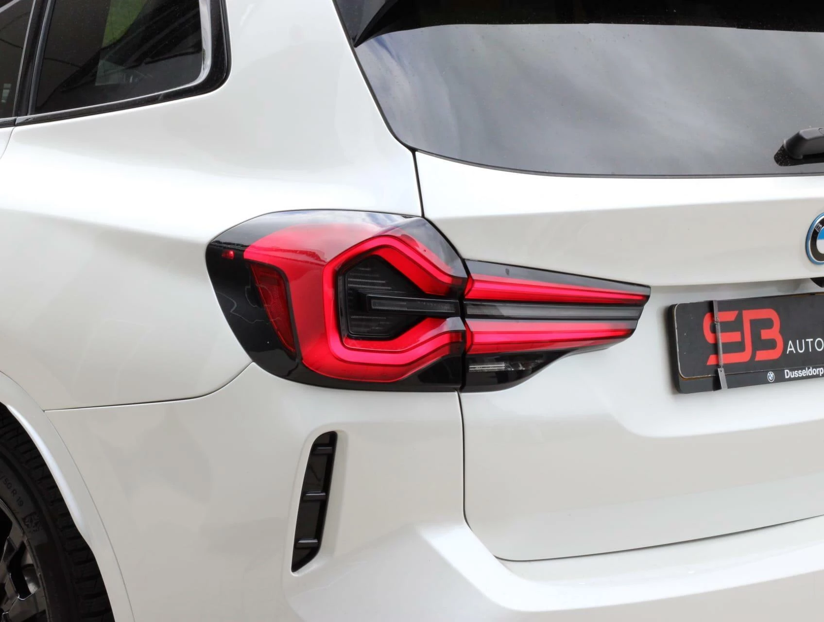Hoofdafbeelding BMW iX3