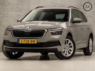 Škoda Kamiq 1.0 TSI Sport (APPLE CARPLAY, GROOT NAVI, CLIMATE, GETINT GLAS, ZWART HEMEL, SPORTSTOELEN, LED KOPLAMPEN, CRUISE, PARKEERSENSOREN, NIEUWSTAAT)