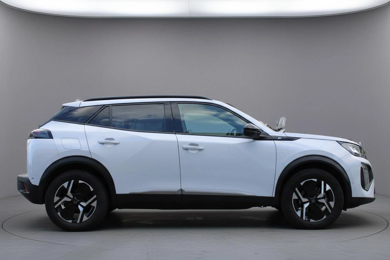Hoofdafbeelding Peugeot e-2008