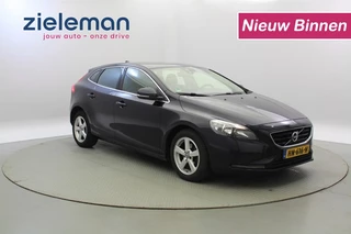 Hoofdafbeelding Volvo V40 Volvo V40 2.0 D2 Summum Business - Navi, Clima, Cruise, Trekhaak