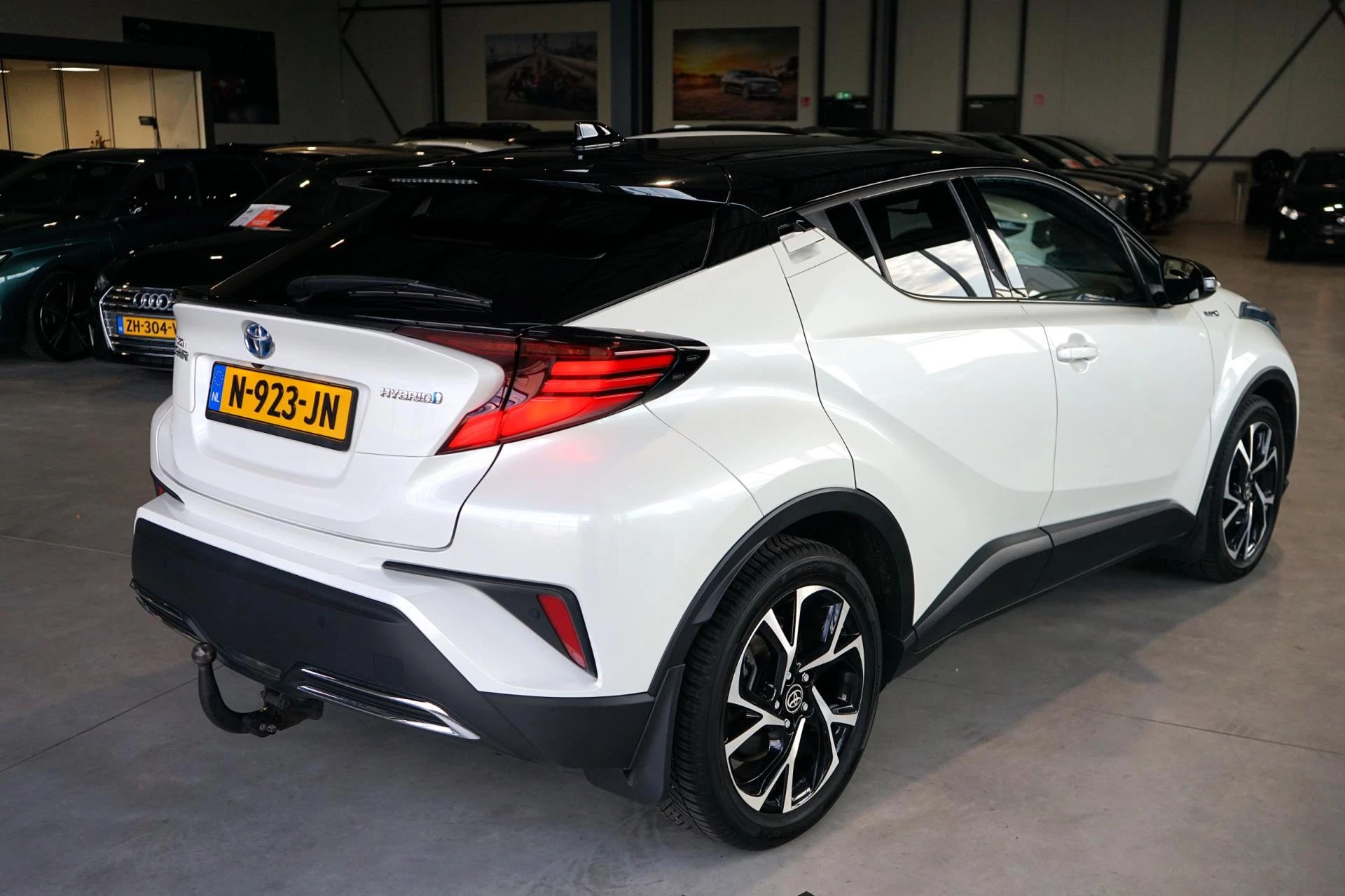 Hoofdafbeelding Toyota C-HR
