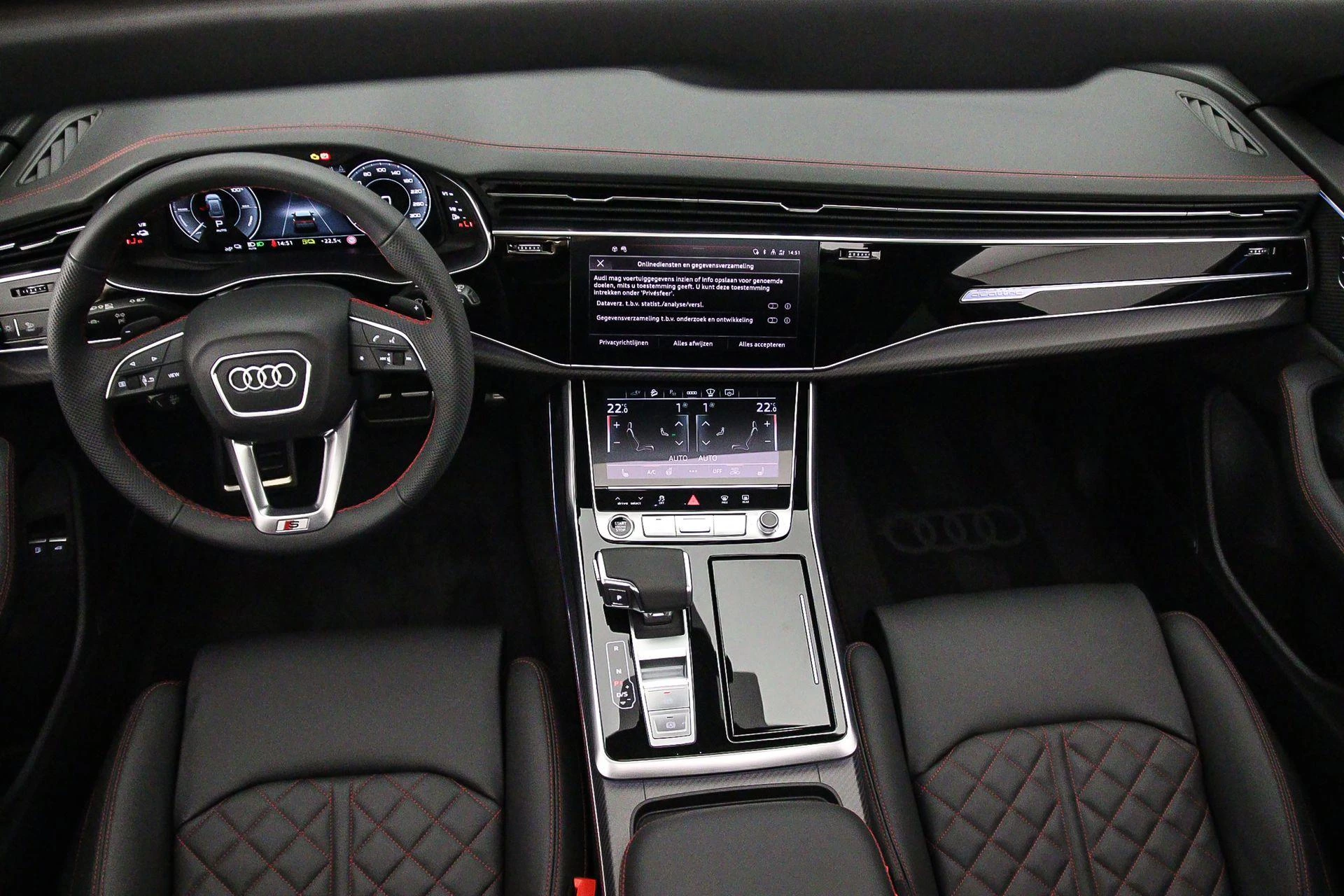 Hoofdafbeelding Audi Q8