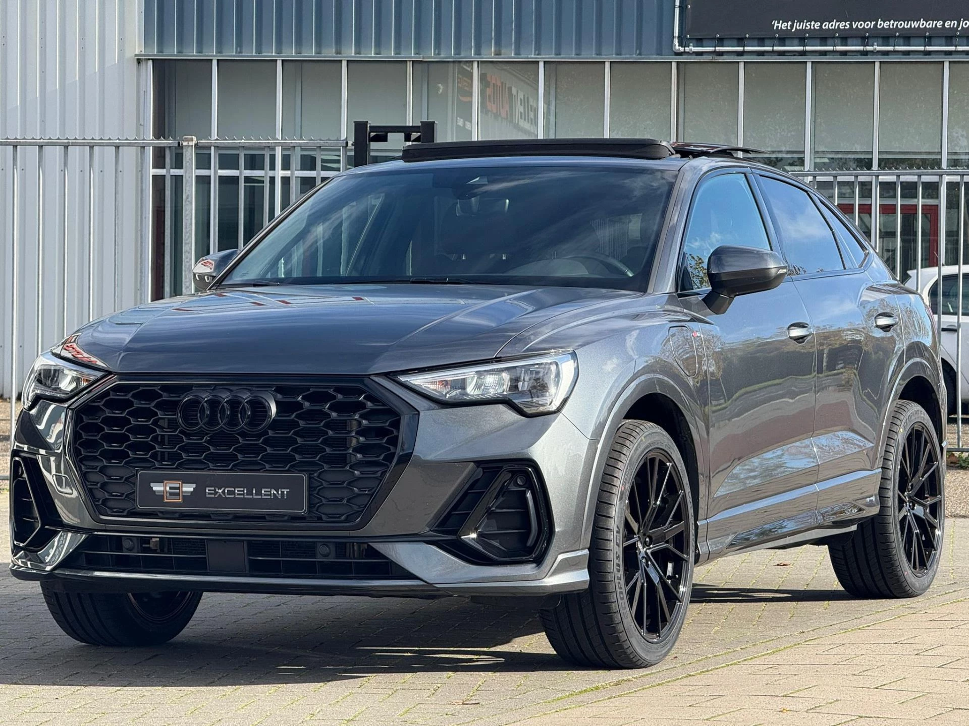 Hoofdafbeelding Audi Q3