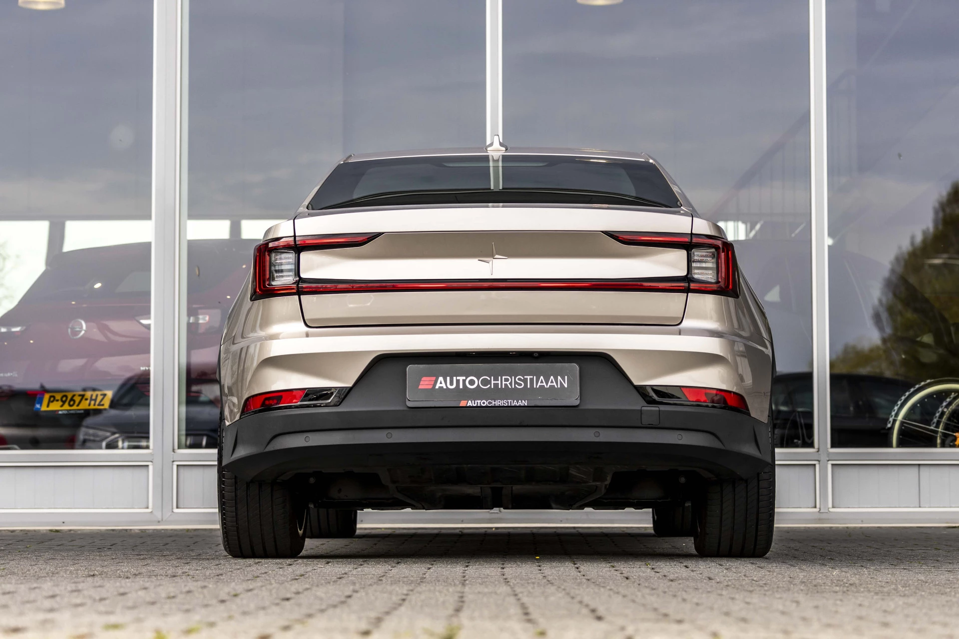 Hoofdafbeelding Polestar 2