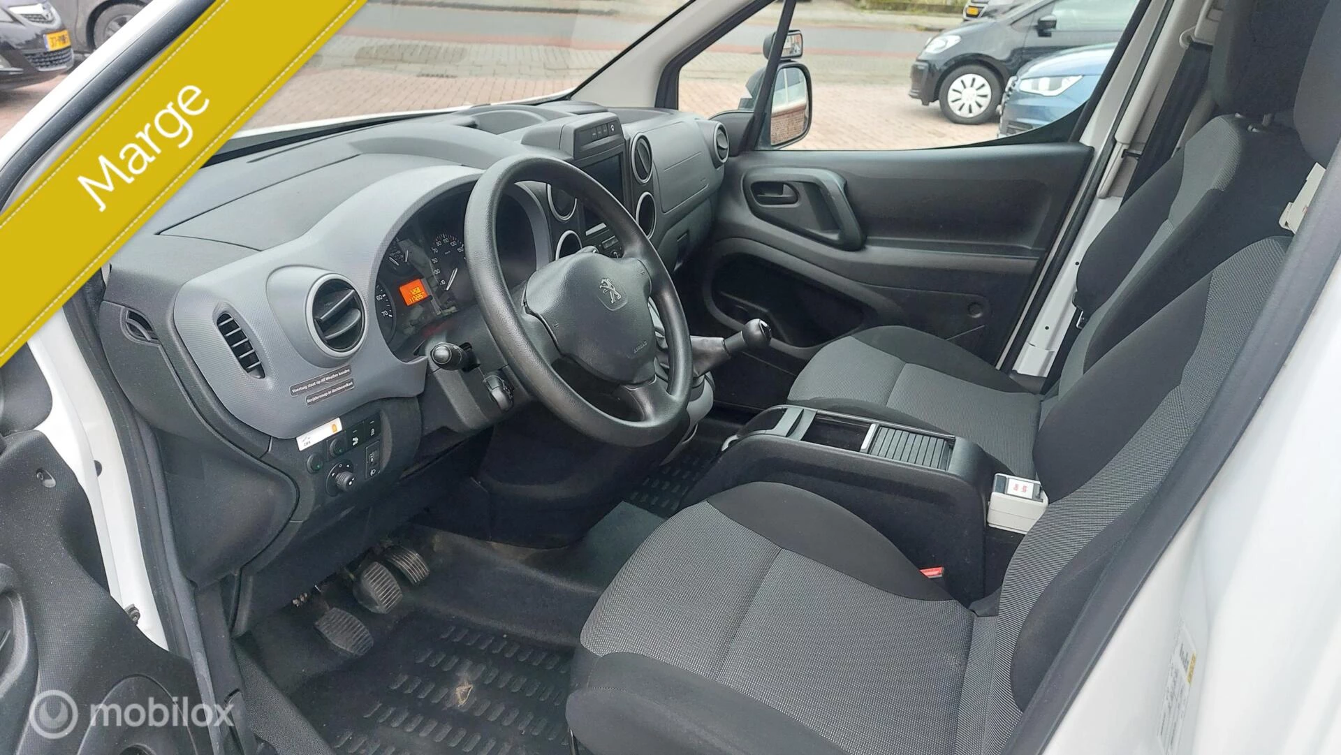 Hoofdafbeelding Peugeot Partner